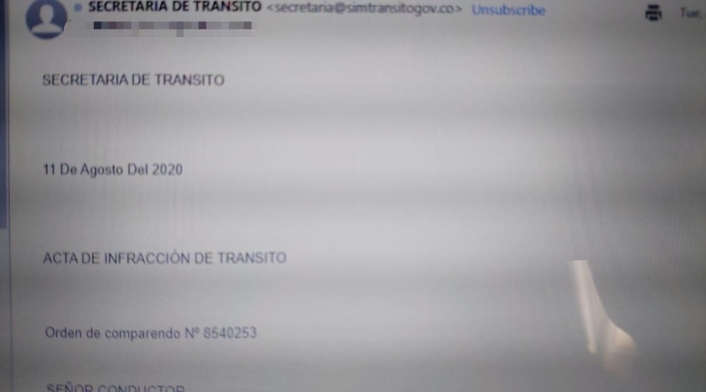 Correo Falso
