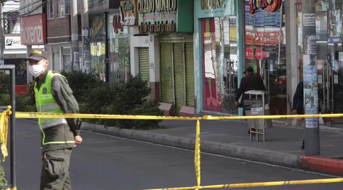 Localidades en cuarentena / protesta de comerciantes por nueva cuarentena sectorizada