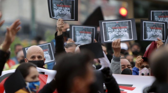 Protestas de comerciantes paralizan a Bogotá