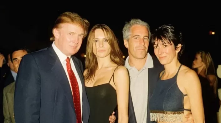Donald Trump, Melania, Jeffrey Epstein y Ghislaine Maxwell