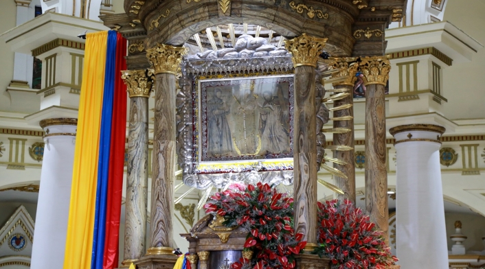 Trino, twitter, Virgen, Chiquinquirá, Presidente, Obispos