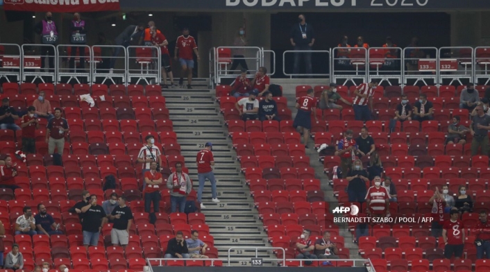 Hinchas en Bayern vs Sevilla