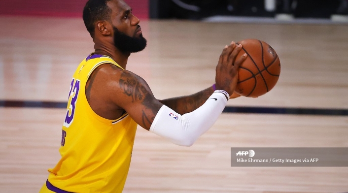 Los Angeles Lakers, LeBron James