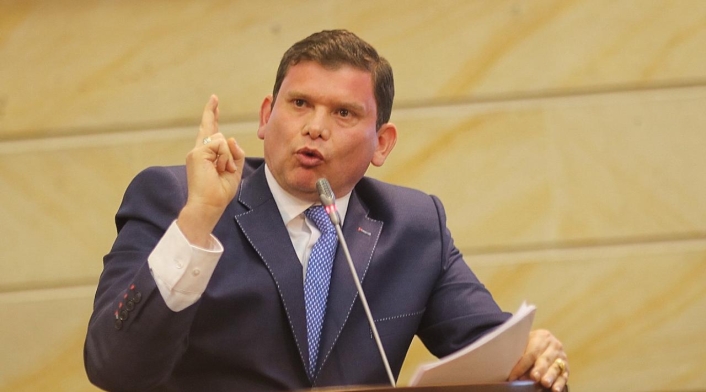 Senador John Milton Rodríguez