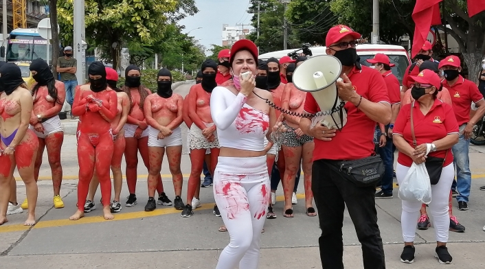 Los trabajadores protestaron por los derechos laborales.