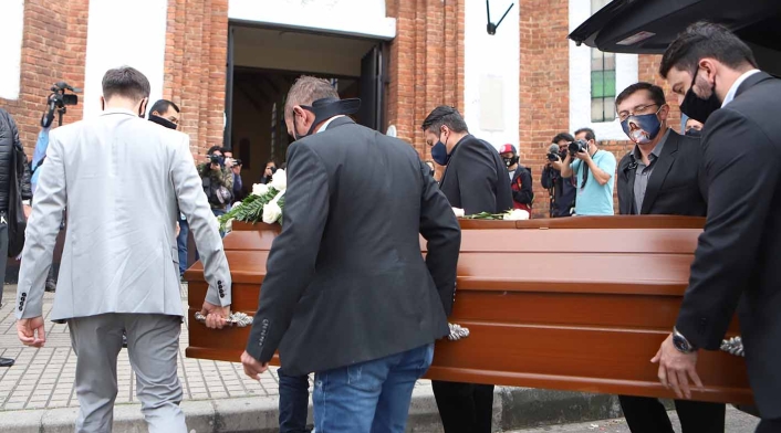 Javier Ordóñez: su sepelio fue entre peticiones de sus familiares de justicia