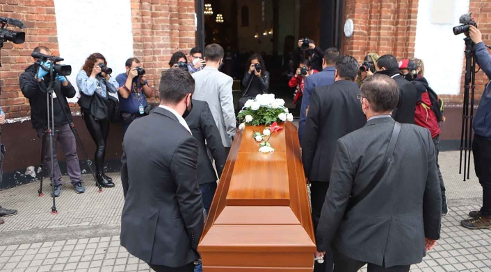 Javier Ordóñez: su sepelio fue entre peticiones de sus familiares de justicia
