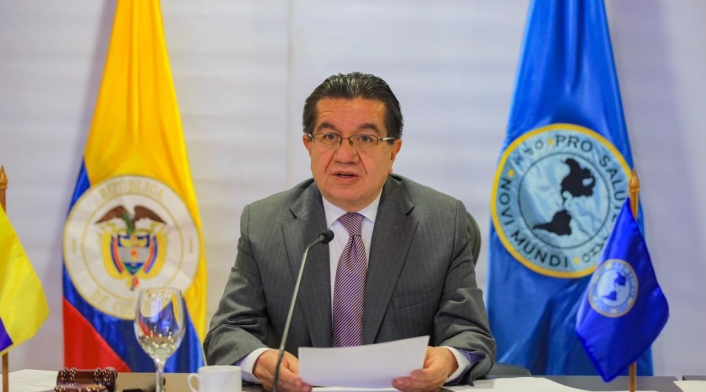 Ministro de Salud, Fernando Ruiz.