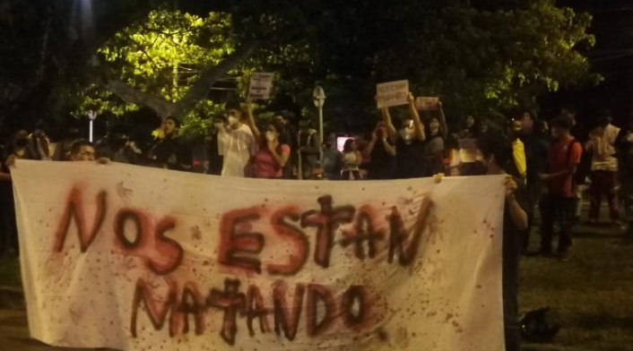 Protestaron en el Batallón Pichincha de Cali por asesinato de Juliana Giraldo