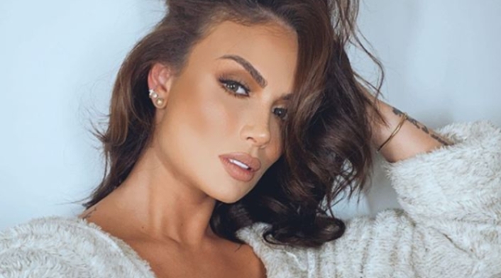 Sara Uribe