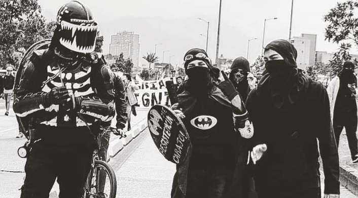 Familiar de miembro del Esmad en protestas 2