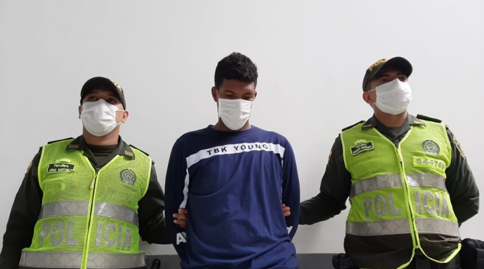 Comunidad intentó linchar al señalado.