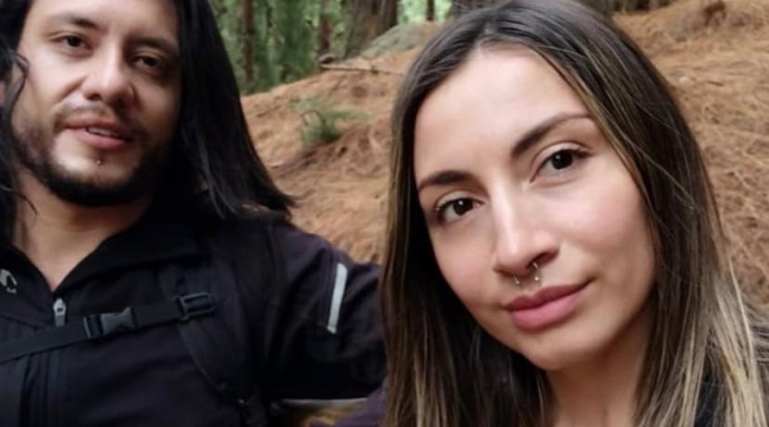 Mujer agredida por un hacha presuntamente por su pareja