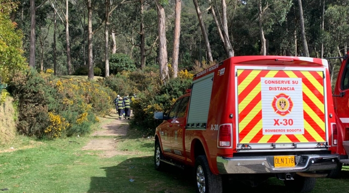 Tres personas cayeron a un barranco en caminata ecológica