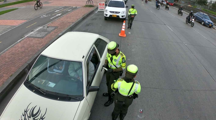 Multas a infractores - pico y placa en Bogotá - Policía de Tránsito