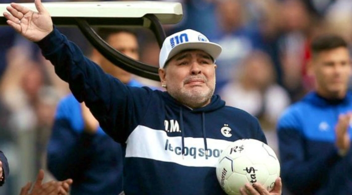 Su última aparición en el fútbol fue como técnico de Gimnasia