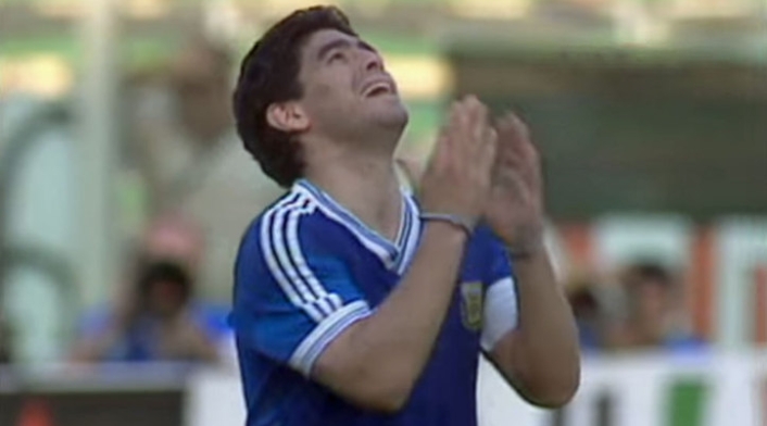 La primera gran decepción de Maradona: subcampeón del mundo en Italia 90