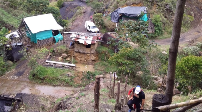 Tres mineros resultaron heridos en un derrumbe que generó la explosión de un socavón de carbón, ubicado en Puente Vélez, zona rural del municipio de Jamundí.