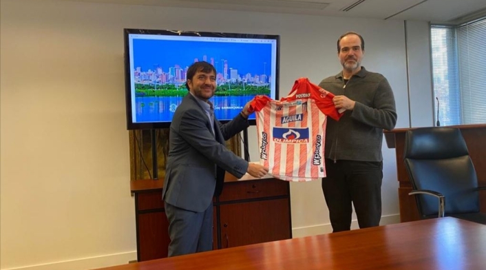 Alcalde Jaime Pumarejo y presidente del BID Mauricio Claver-Carone.