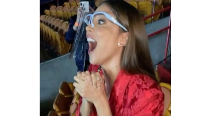 Greeicy Rendón, emocionada al ver a Mike Bahía ganar premio