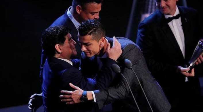 Diego Maradona y Cristiano Ronaldo