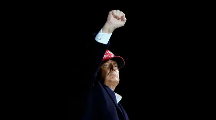 Donald Trump en acto de campaña en Florida