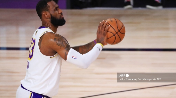LeBron James, Lakers