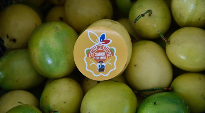 Compre y apoye los productos del campo colombiano.
