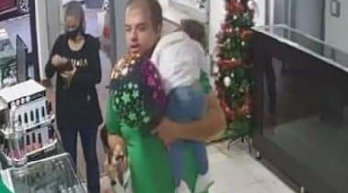 El presunto asesino es el papá de la menor.