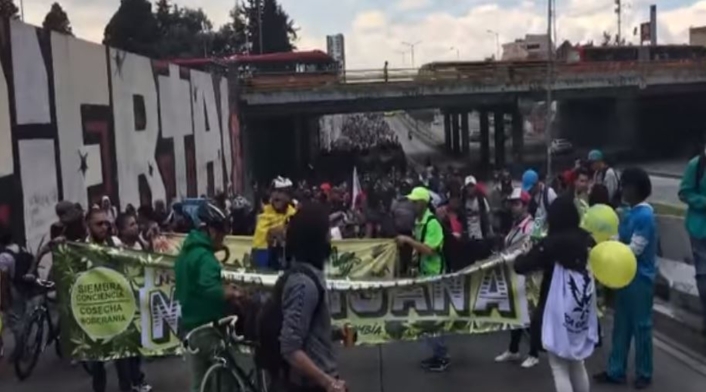 Así avanza la marcha por la marihuana en Bogotá
