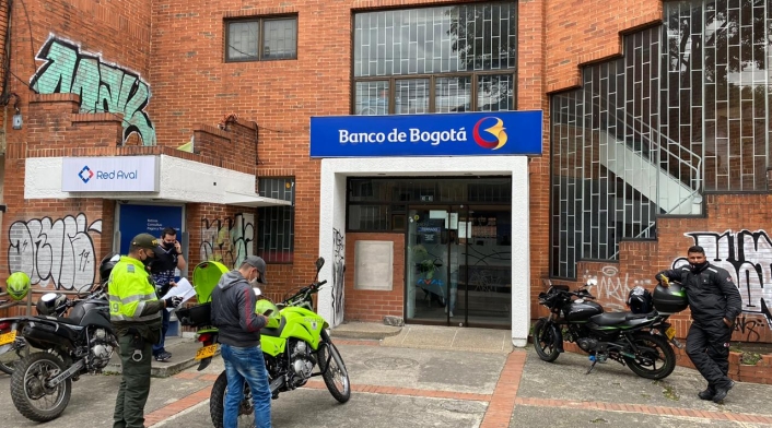 Robo en sucursal bancaria en Bogotá