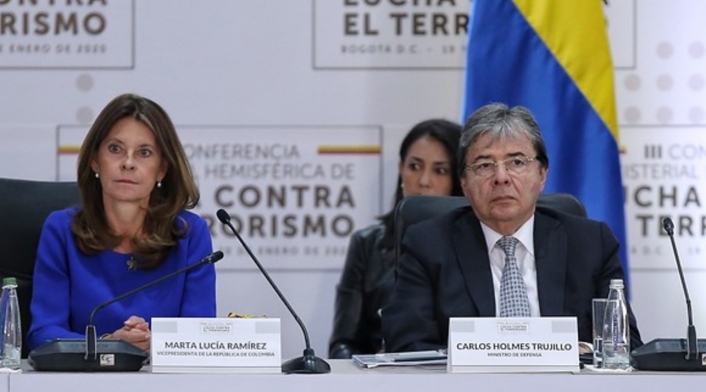 Carlos Holmes Trujillo y Marta Lucía Ramírez
