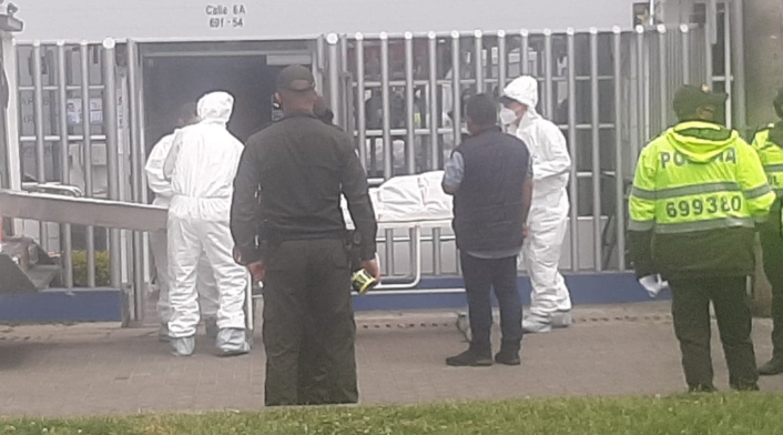 Explosión en Clínica Söring, en Bogotá Explosión en Clínica Söring, en Bogotá