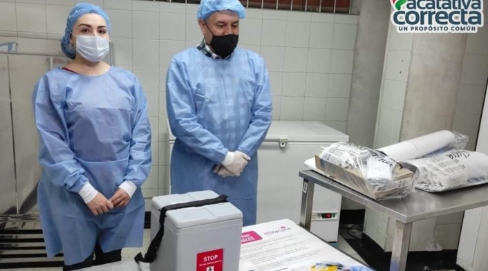 Alcalde de Facatativá aplica primera vacuna