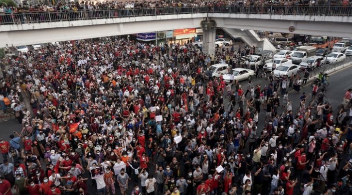 Manifestaciones en Birmania contra el golpe de Estado