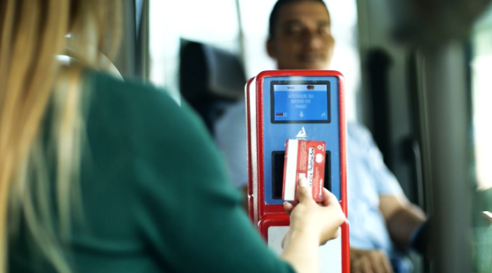 Pago de bus con tarjeta - Alcaldìa de Armenia