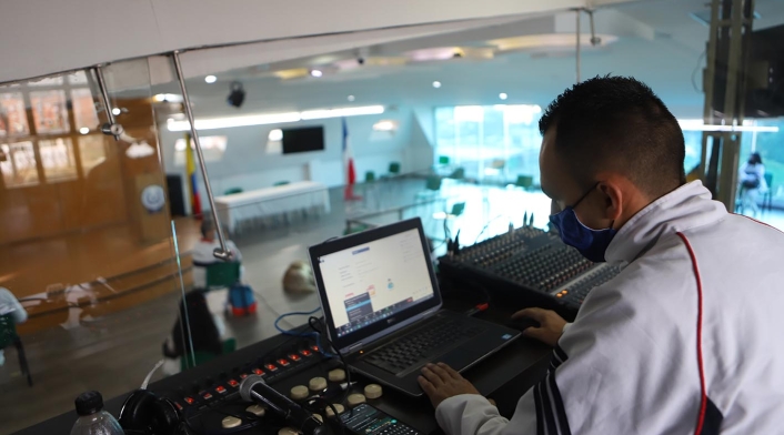 Clases presenciales: Colegios con modelo alternancia
