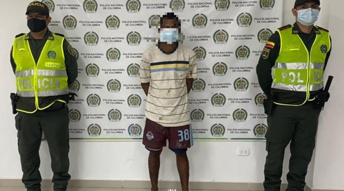 ¡Qué tal esto! Sorprendieron a habitante de la calle violando un abuelito en El Espinal