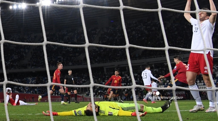 Georgia vs España - Eliminatorias