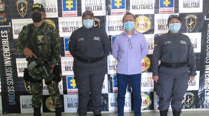 Captura de docente universitario en Tolima.