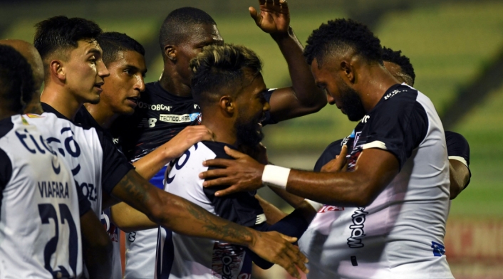 Caracas FC Vs. Junior - Copa Libertadores Caracas FC Vs. Junior - Copa Libertadores