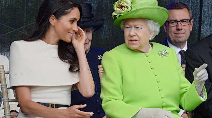 Meghan Markle junto a la reina Isabel