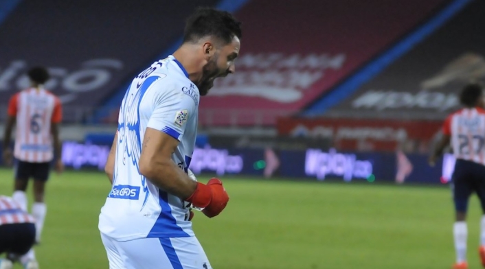 Sebastián Viera- Junior