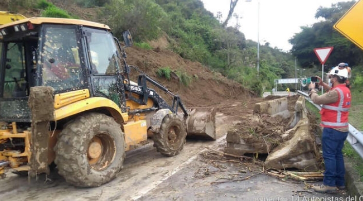 Cierre vía Manizales - Chinchiná