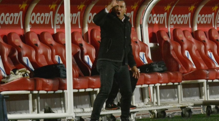 Harold Rivera, técnico de Santa Fe