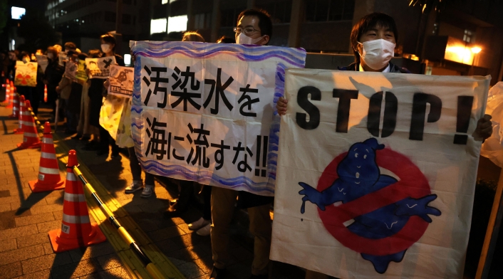 Japón verterá al mar el agua procedente de la accidentada central nuclear de Fukushima