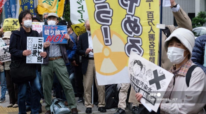 Japón verterá al mar el agua procedente de la accidentada central nuclear de Fukushima