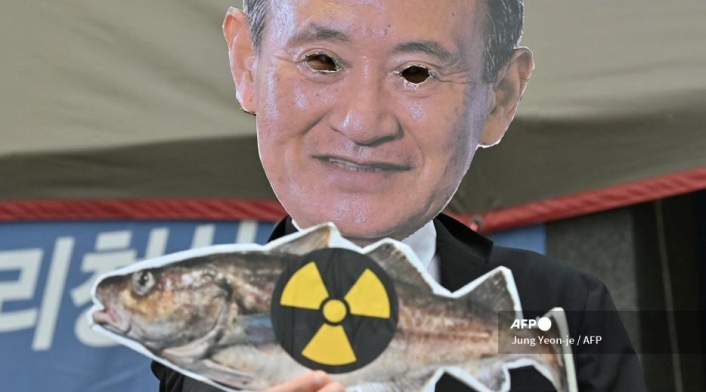 Japón verterá al mar el agua procedente de la accidentada central nuclear de Fukushima