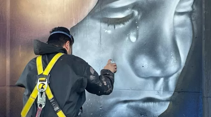 Murales de víctimas de falsos positivos en Bogotá