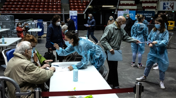 Vacunación contra covid-19 en Francia